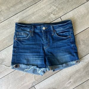 EUC joes jeans Jean shorts
Size 24